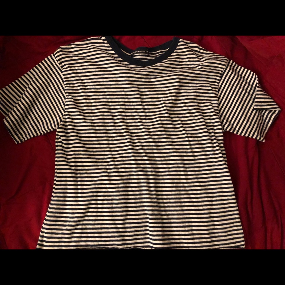 Brandy Melville t shirt